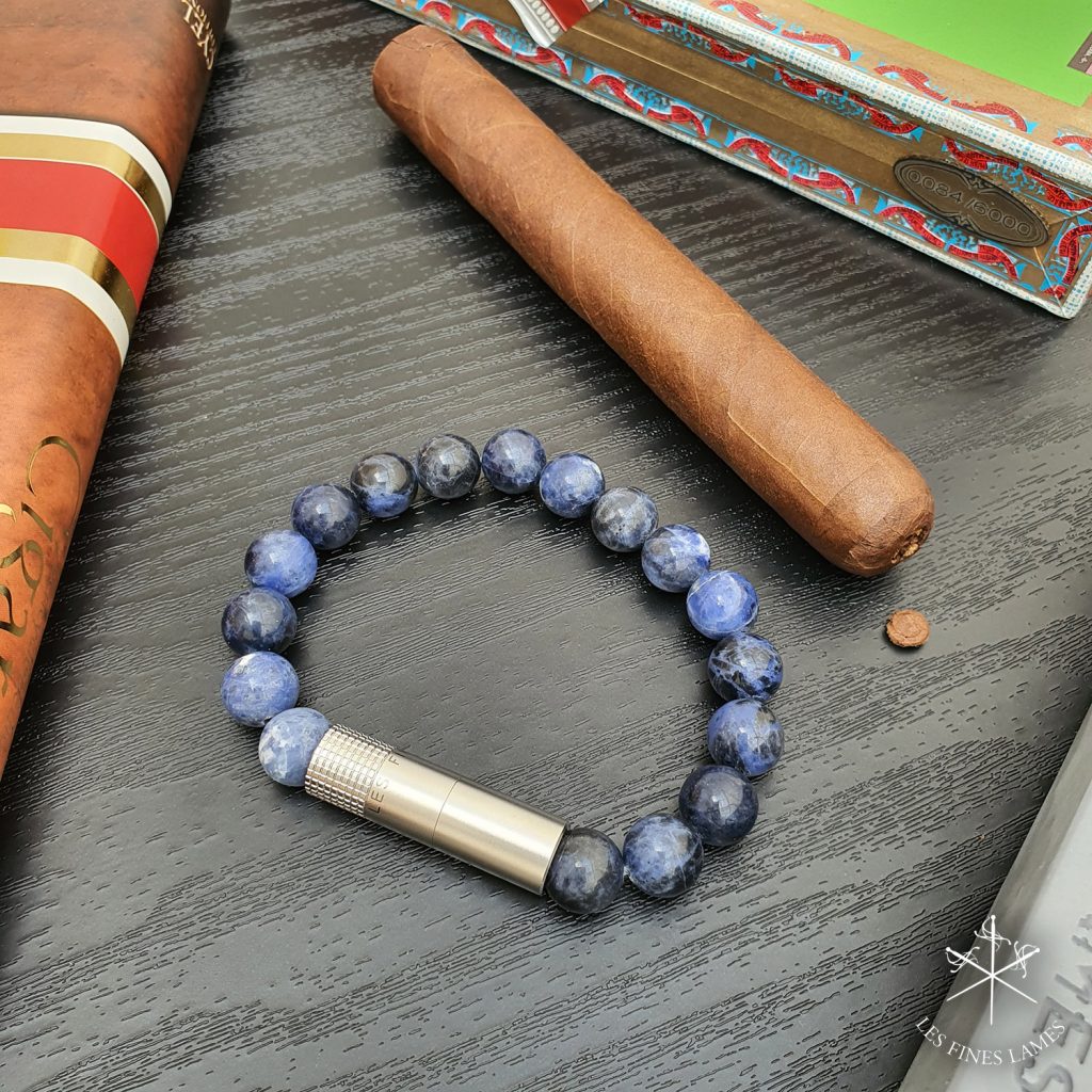 Les Fines Lames Punch Bracelet Solo Steel Sodalite (10mm) – Bild 2