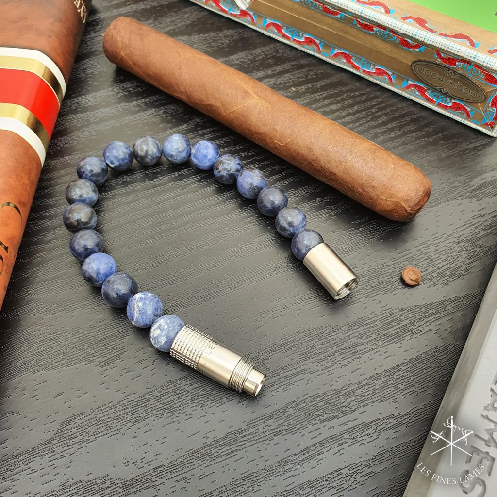 Les Fines Lames Punch Bracelet Solo Steel Sodalite (10mm) – Bild 3