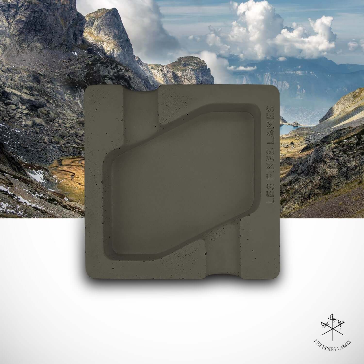 Les Fines Lames Aschenbecher Dyad Olive green – Bild 2